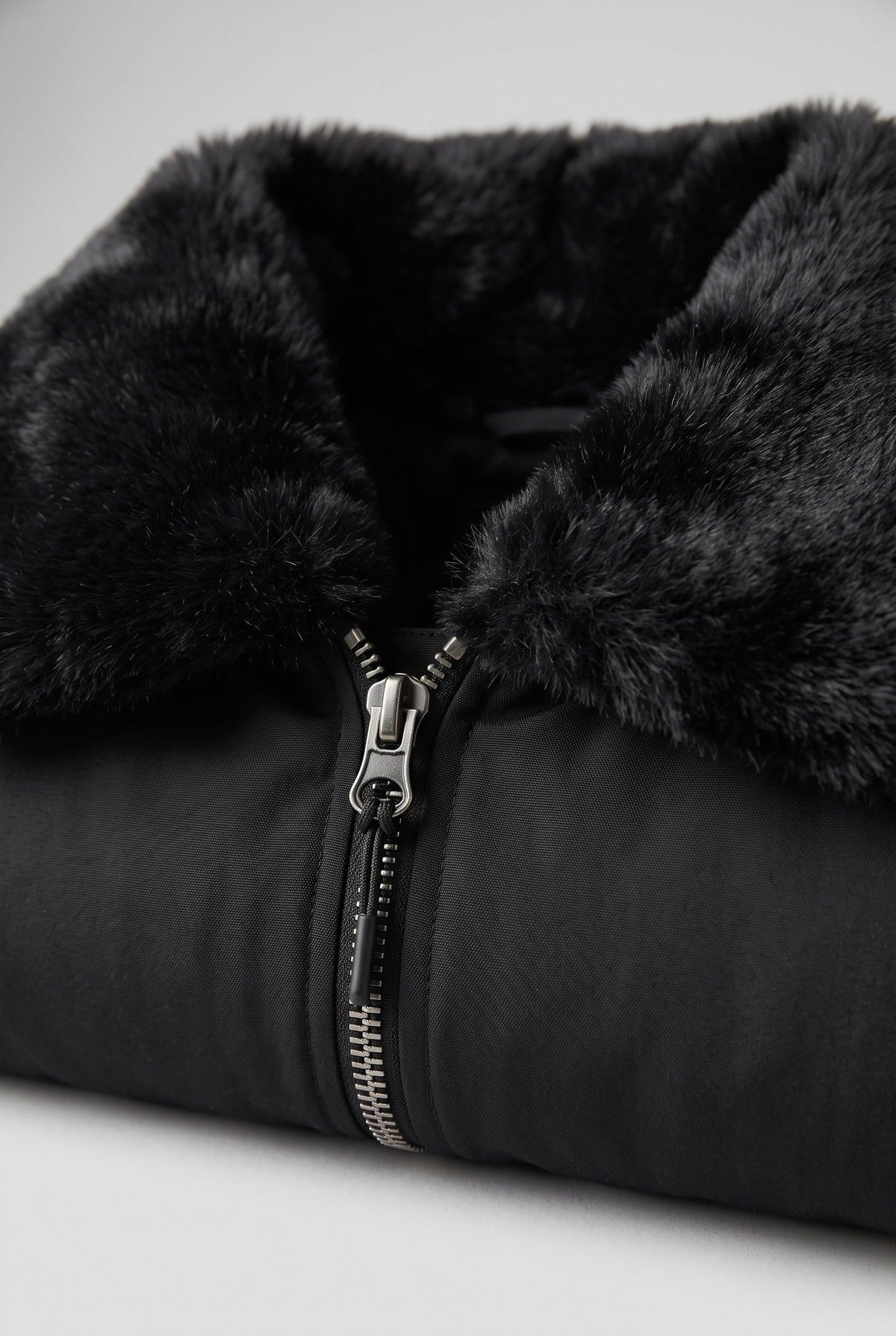 Oversized Hooded Puffer Jacket with Faux Fur Trimmed Hood